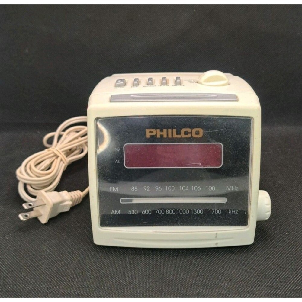 Vintage Philco 555K Cube AM FM Alarm Clock Radio White Retro Tested Works Decor